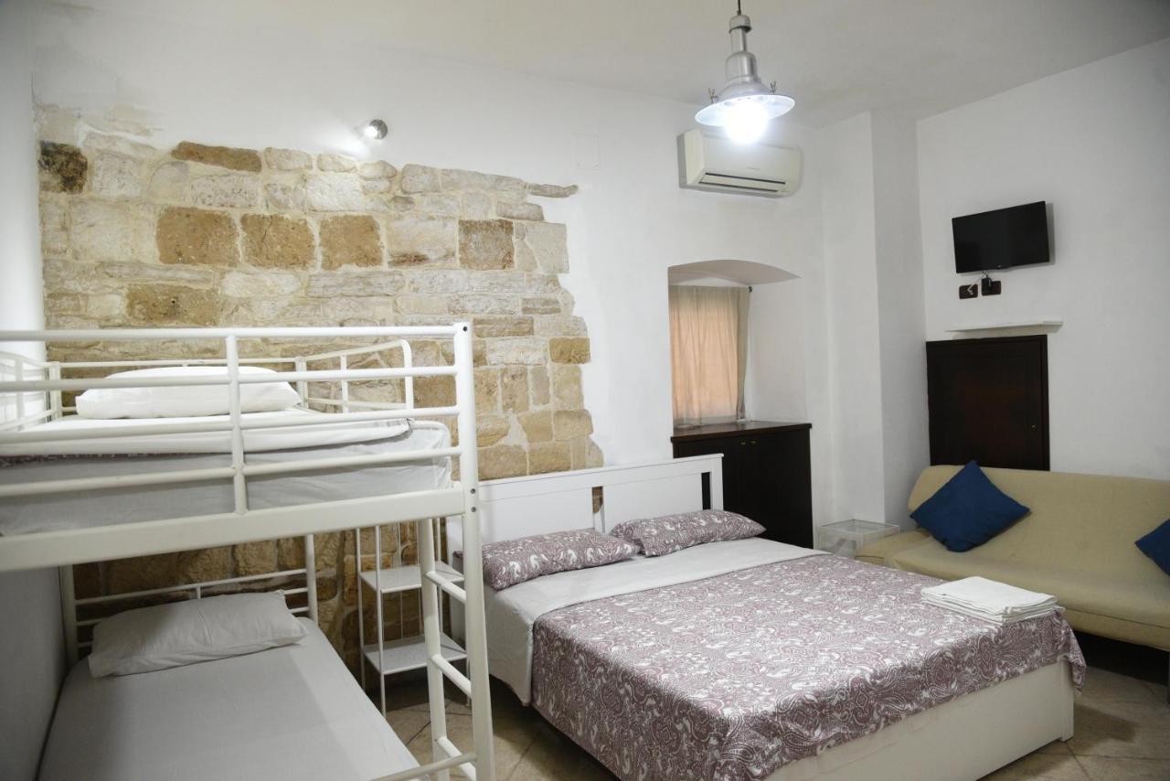 Corte Trecantaia 11 Holiday Hotel Бари Екстериор снимка